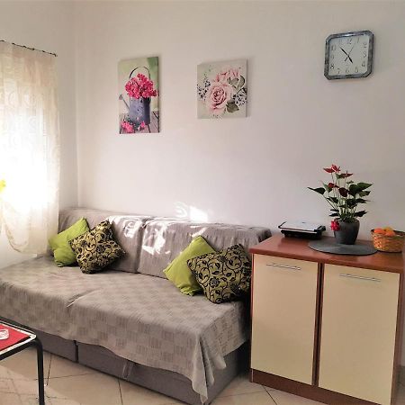 Apartments Davor ウマグ エクステリア 写真
